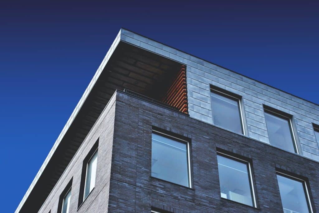 Commercial real estate realtor