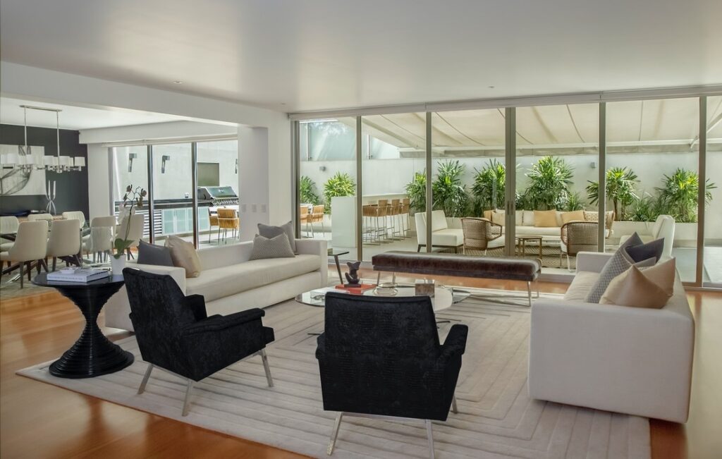Buy in a New developments in South Surrey